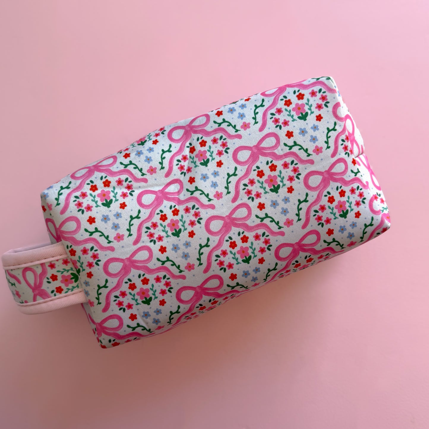 Flower and bows - Makeup Bag (Set of 3)