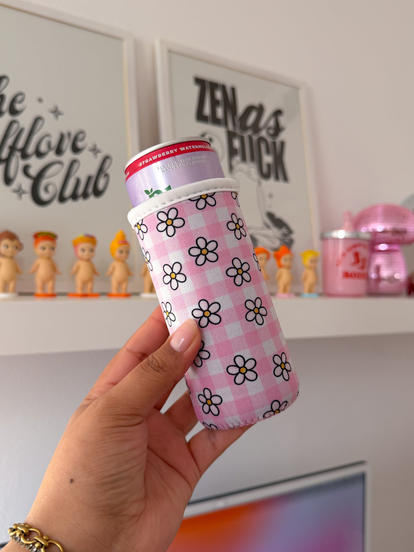 Pink Daisy Checkered - Slim can Sleeve set of 4