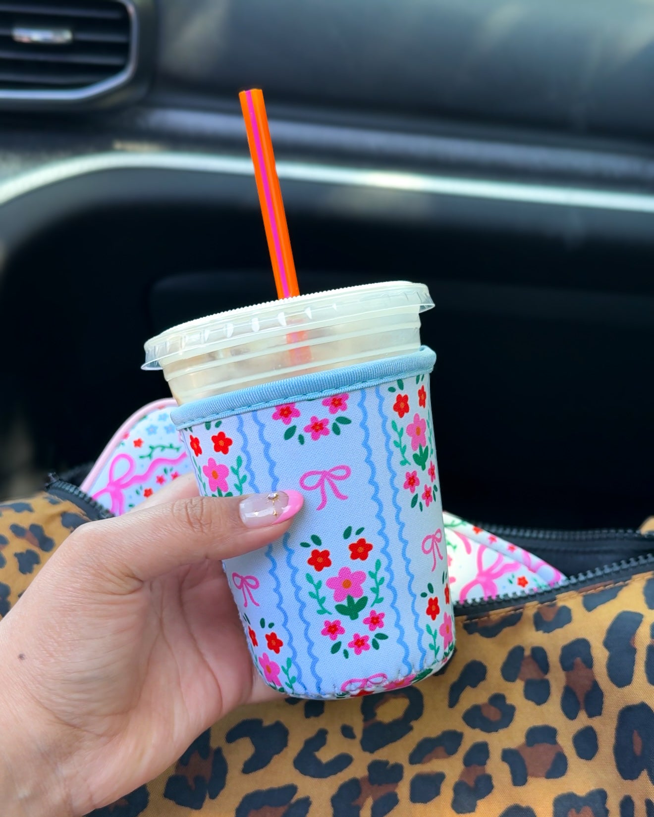 Flowers and Bows - Coffee Sleeve
