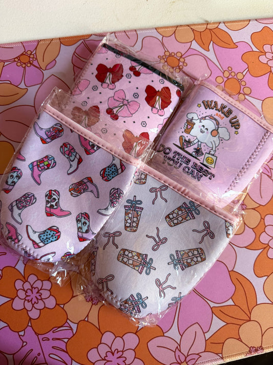 Sleeve Bundle (Medium)