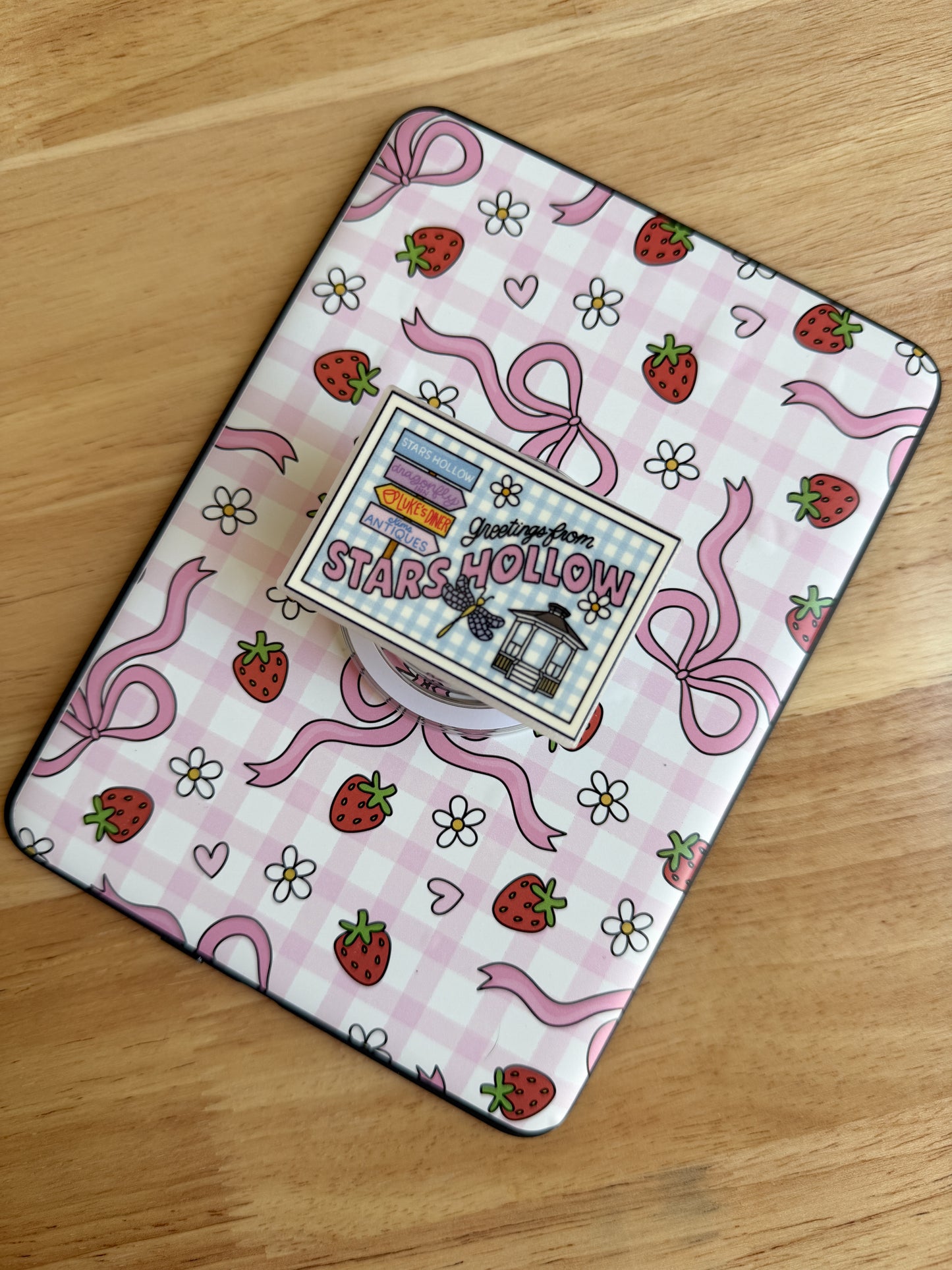 Greetings From Stars Hollow Phone/kindle Grip Set of 3