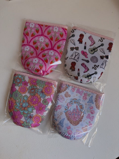 Medium Bundle #5 - Coffee Sleeve